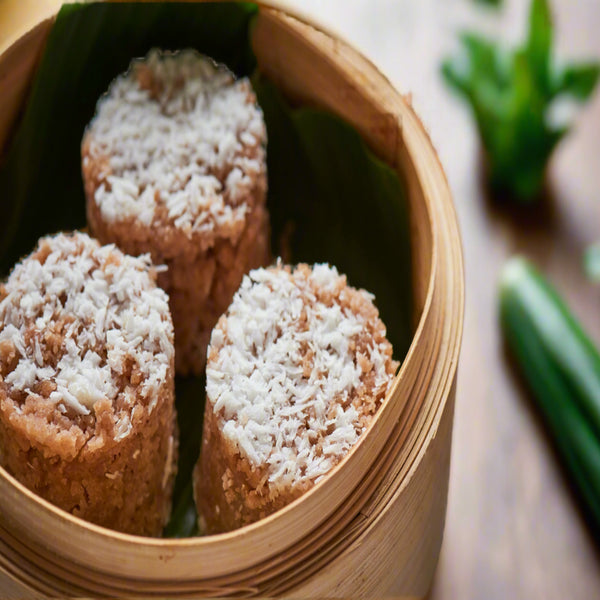 12 Pittu with Sambal (140g)